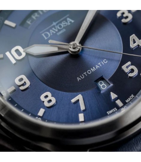 Newton Pilot Day-Date : + metal Band