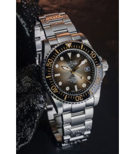 Ternos Professional 68H Automatic Eagle Bay : disponible en pré-commande